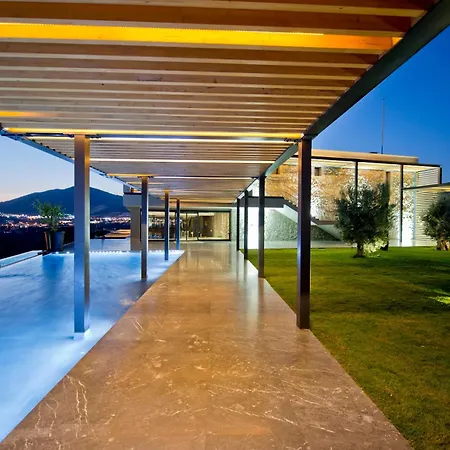 Ramada By Wyndham Bodrum ביטז