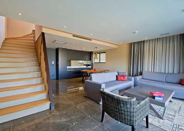 Ramada By Wyndham Bodrum 5*