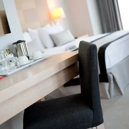 Ramada By Wyndham Bodrum 5*