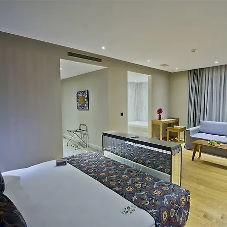 Hotel Ramada By Wyndham Bodrum