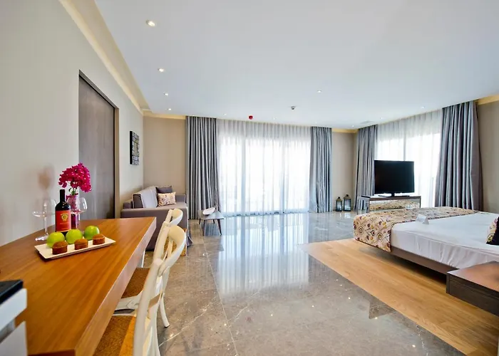 Ramada By Wyndham Bodrum Hotel Bitez