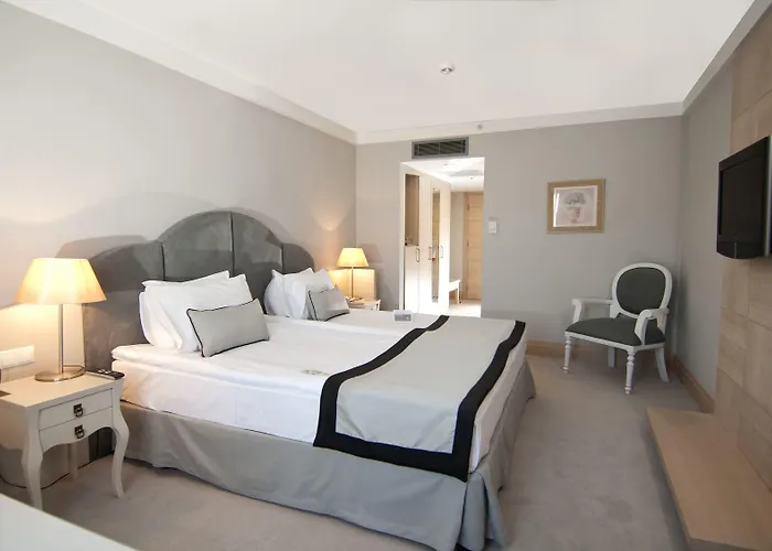 Hotel Ramada By Wyndham Bodrum