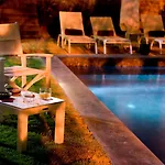 Ramada By Wyndham Bodrum فندق 5*