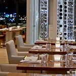 Ramada By Wyndham Bodrum فندق بيتيس