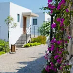 Ramada By Wyndham Bodrum 5* بيتيس