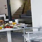 Ramada By Wyndham Bodrum 5* بيتيس