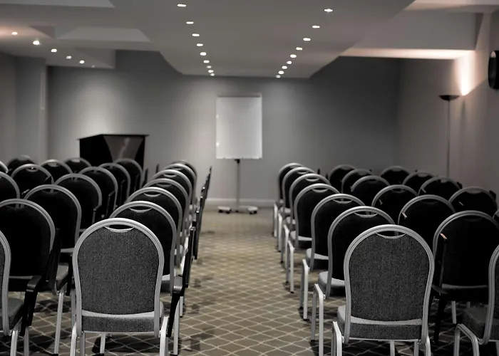 Ramada By Wyndham Bodrum فندق بيتيس