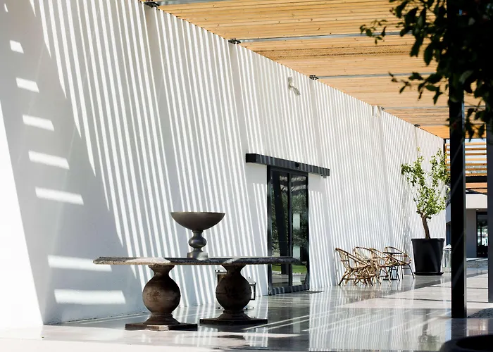 فندق Ramada By Wyndham Bodrum