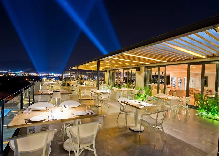 فندق Ramada By Wyndham Bodrum 5*